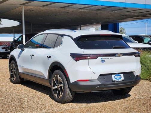 2026 Chevrolet Equinox EV LT 2