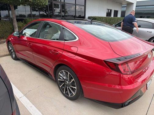 2021 Hyundai SONATA Limited