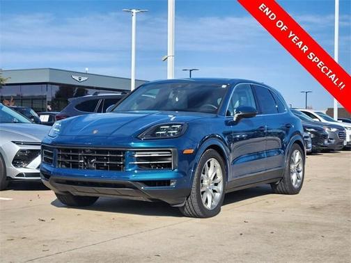 2024 Porsche Cayenne Base