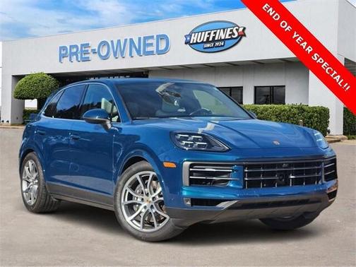 2024 Porsche Cayenne Base