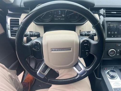 2019 Land Rover Discovery SE
