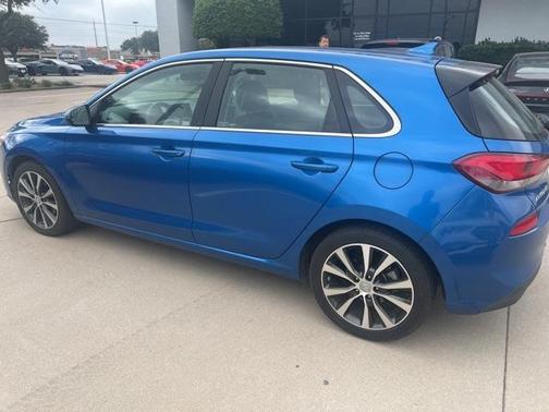 2018 Hyundai Elantra GT Base