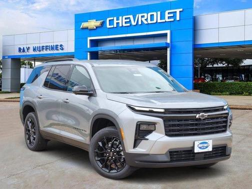 Sterling Gray Metallic 2026 Chevrolet Traverse LT