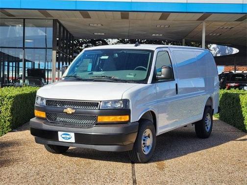 2025 Chevrolet Express 2500 Work Van