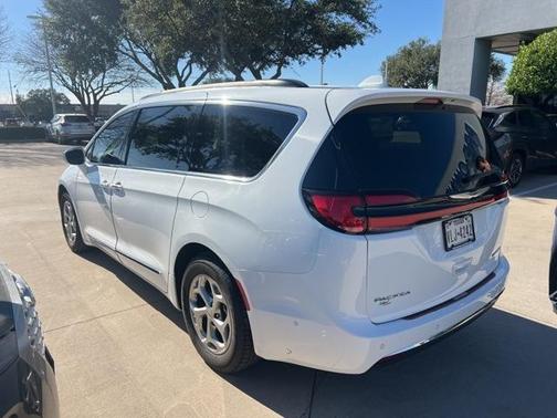 2022 Chrysler Pacifica Limited