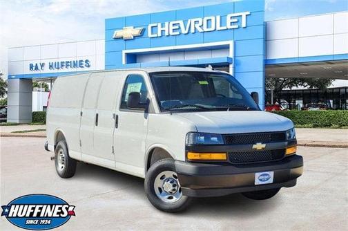 2025 Chevrolet Express 3500 Work Van