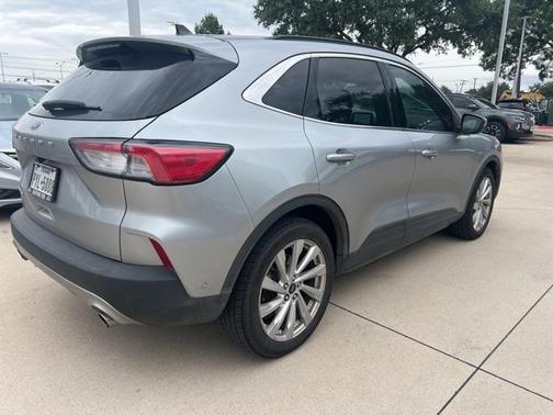 2021 Ford Escape Titanium Hybrid