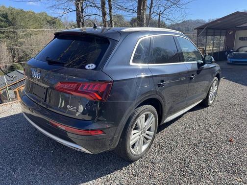2018 Audi Q5 2.0T Premium Plus
