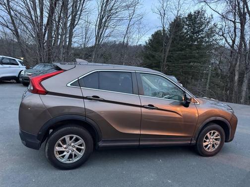 2019 Mitsubishi Eclipse Cross ES