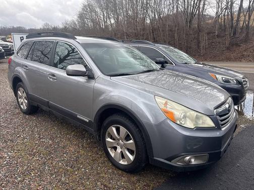 2011 Subaru Outback 3.6 R Premium