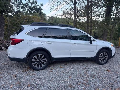 2016 Subaru Outback 3.6R Limited