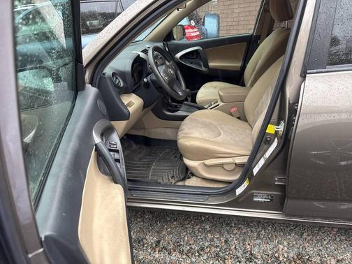 2012 Toyota RAV4 Base