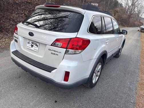 2013 Subaru Outback 3.6R Limited