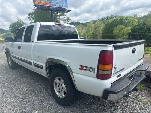 2002 Chevrolet Silverado 1500 LS Extended Cab