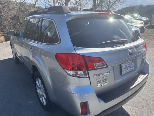 2012 Subaru Outback 3.6R Limited