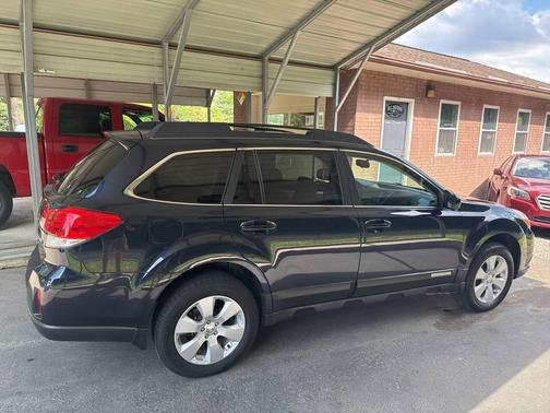 2012 Subaru Outback 2.5i Premium