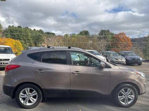 2012 Hyundai TUCSON GLS