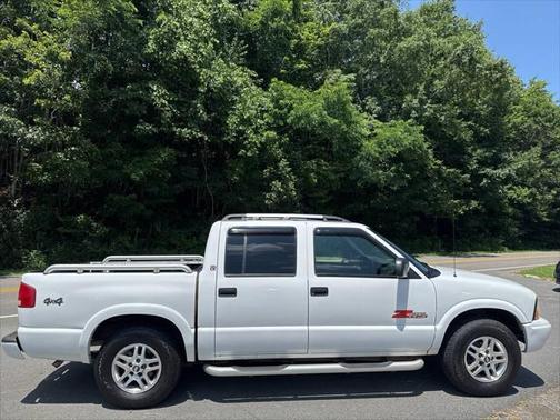 2003 GMC Sonoma SLS 4dr Crew Cab 4WD SB