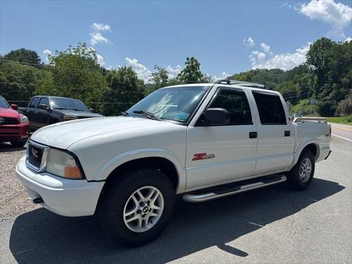 2003 GMC Sonoma SLS 4dr Crew Cab 4WD SB
