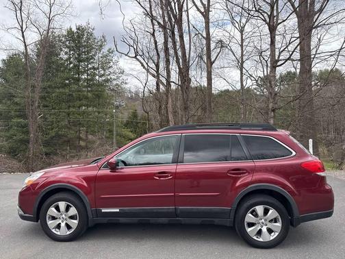 2012 Subaru Outback 3.6R Limited
