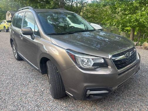 Brown 2017 Subaru Forester 2.5i Touring
