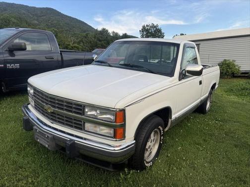 1993 Chevrolet 1500 C1500 Silverado 2dr Standard Cab SB