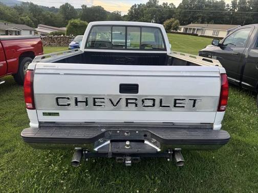 1993 Chevrolet 1500 C1500 Silverado 2dr Standard Cab SB