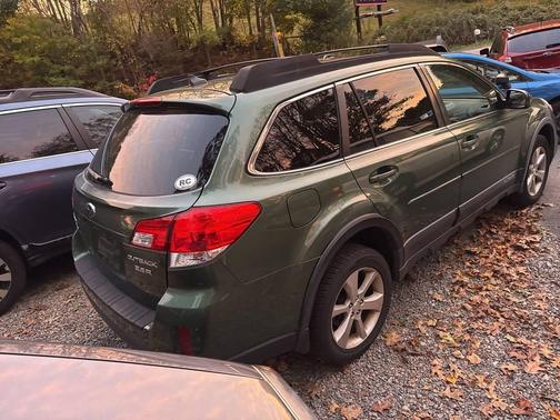 2013 Subaru Outback 3.6R Limited