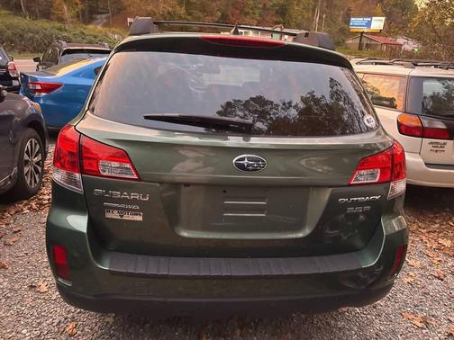 2013 Subaru Outback 3.6R Limited