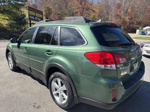 2013 Subaru Outback 3.6R Limited