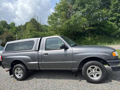 2000 Mazda B2500 B2500 SE 2dr Standard Cab SB