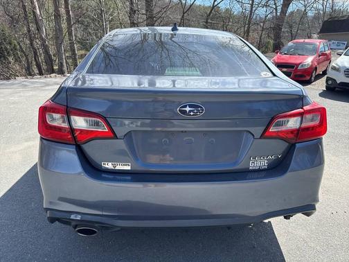 2018 Subaru Legacy Premium