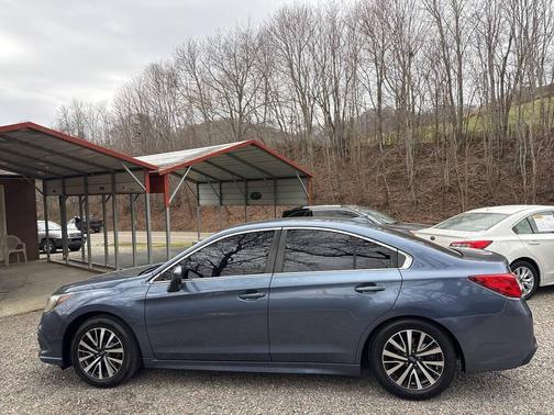2018 Subaru Legacy Premium