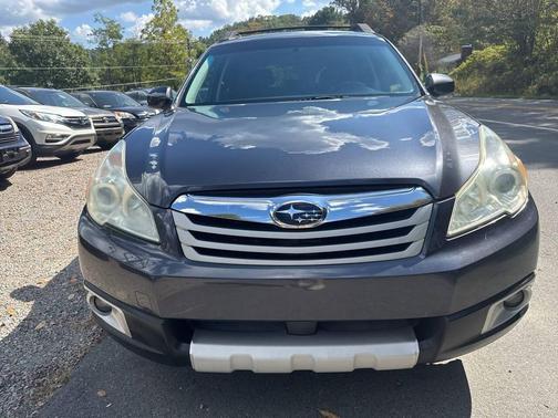 2011 Subaru Outback 3.6 R Limited