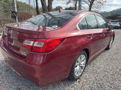 2017 Subaru Legacy Premium