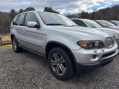 2004 BMW X5 4.4i