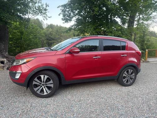 Red 2012 Kia Sportage EX