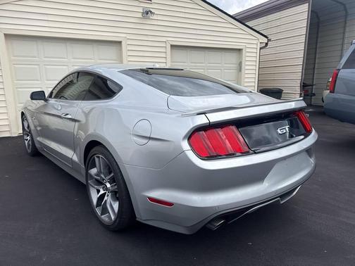 2017 Ford Mustang GT Premium