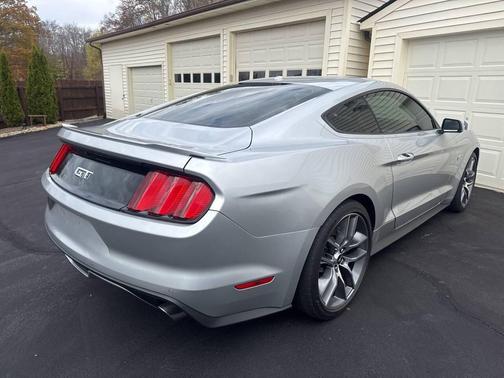 2017 Ford Mustang GT Premium