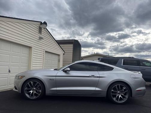 2017 Ford Mustang GT Premium