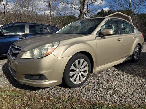 2010 Subaru Legacy Premium