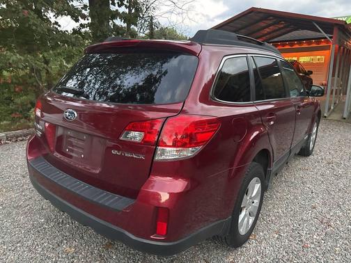 2012 Subaru Outback 2.5i Premium