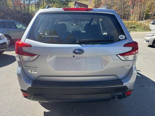 2020 Subaru Forester Base