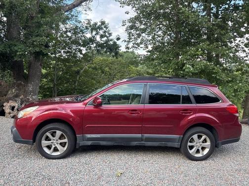 2013 Subaru Outback 3.6R Limited