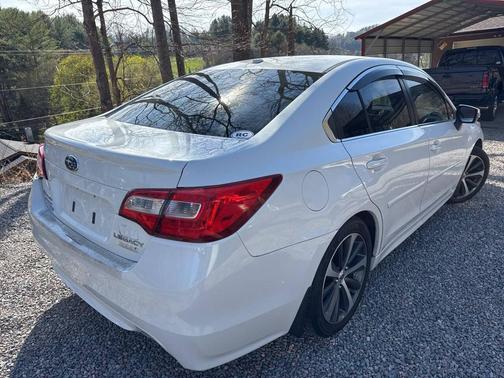 Crystal White Pearl 2015 Subaru Legacy Limited