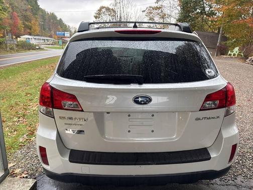 2014 Subaru Outback 2.5i Limited