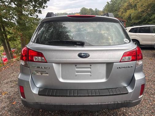 2014 Subaru Outback 2.5i