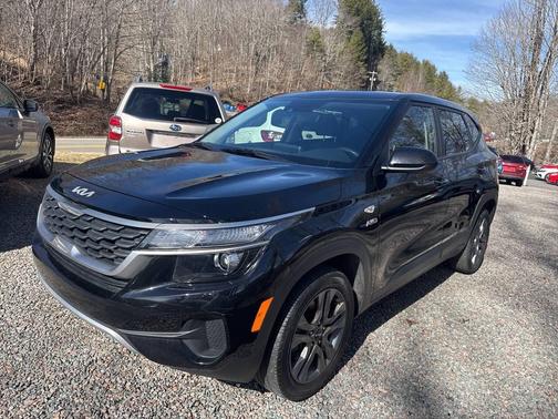 2022 Kia Seltos LX AWD 4dr SUV