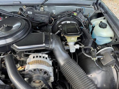 1993 GMC Sonoma SLE 2dr Standard Cab SB