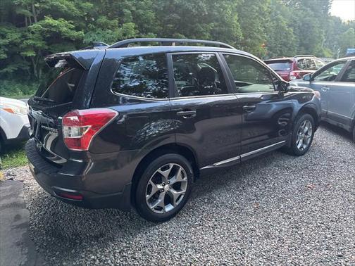 2016 Subaru Forester 2.5i Touring